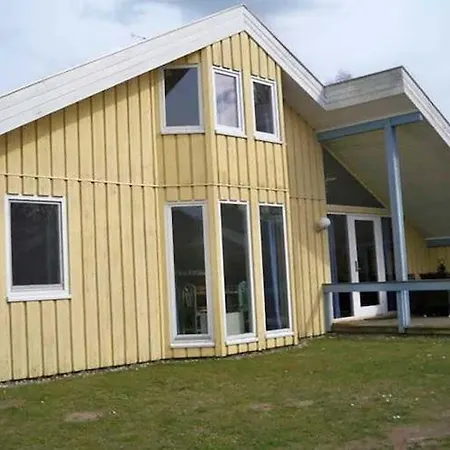 Holiday home Mirow In