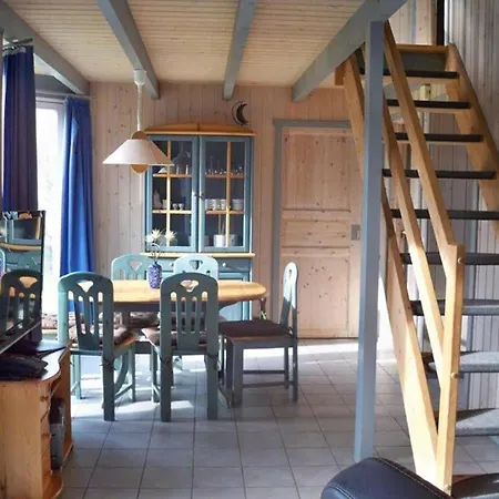 Skandinavisches In Mirow Σπίτι διακοπών *